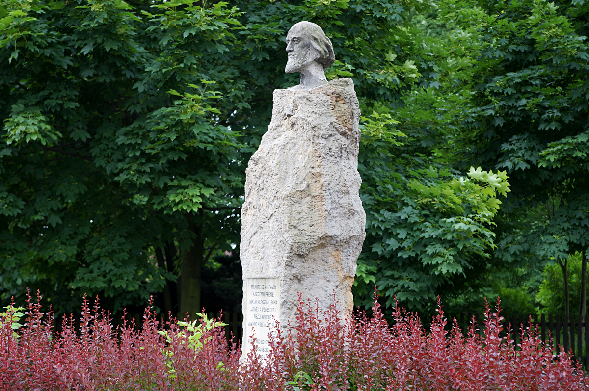 Včera uplynulo 96 let od započetí prací na pomníku mistra Jana Husa