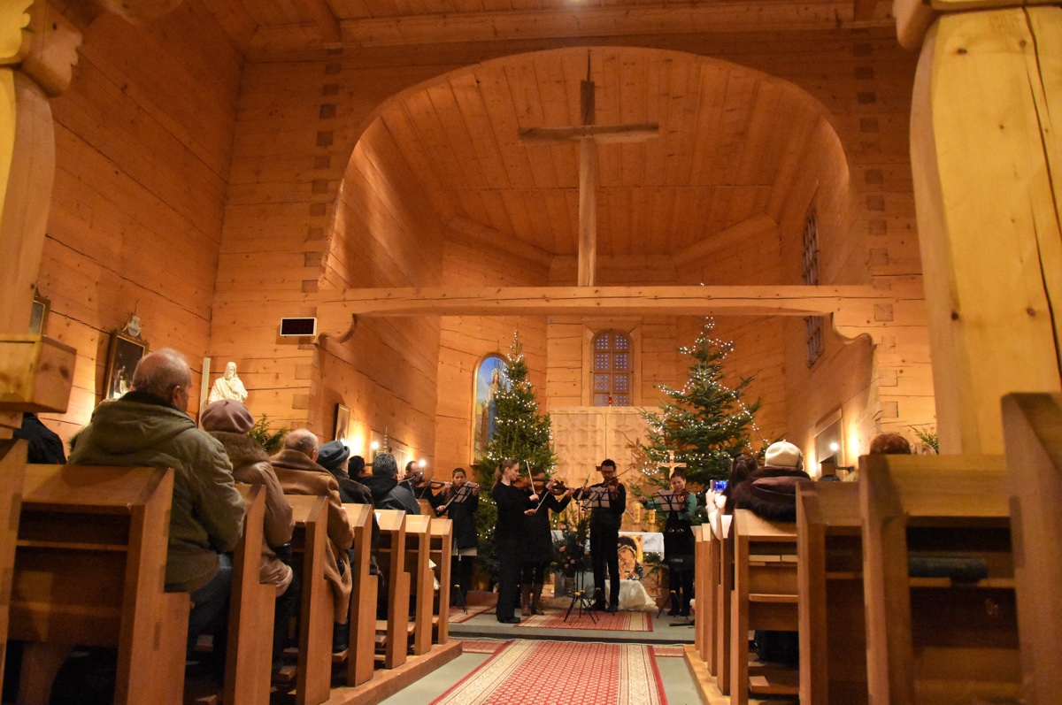 Kulturní komise Vás zve do kostelíku na Adventní koncert – 17.12.2017