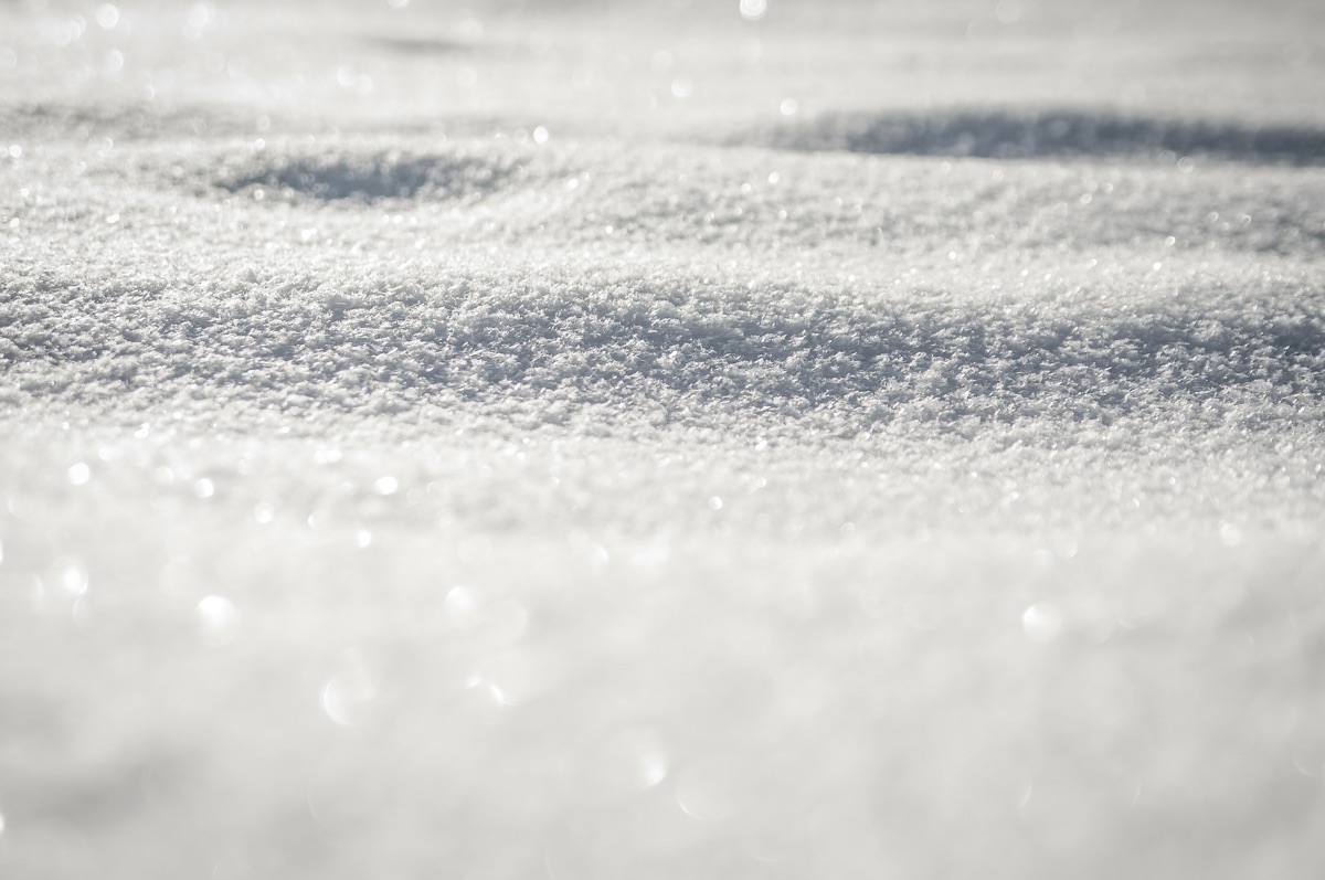 Sníh v Hrabové komplikuje dopravu