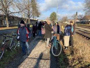 (FOTO, VIDEO) I v roce 2020 přivezli do Hrabové světlo velocipedisté