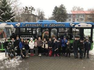 (FOTO) Základní škola: Výuková přednáška v ODISbusu