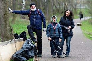 Ukliďme Česko: Čištění potoku Zyf u parku Hrabovjanka