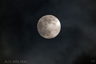 (FOTO) Noční obloha nad Hrabovou