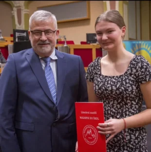 Bývalá žákyně naší školy Michaela Hořínková uspěla v celostátní soutěži Masaryk do škol