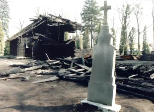 Zpátky do minulosti: Požár hrabovského kostela sv. Kateřiny v roce 2002
