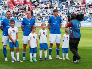 (FOTO) Malí fotbalisté na velkém hřišti