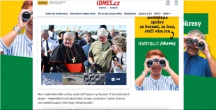 Manželé Hromádkovi na titulní fotce portálu idnes.cz